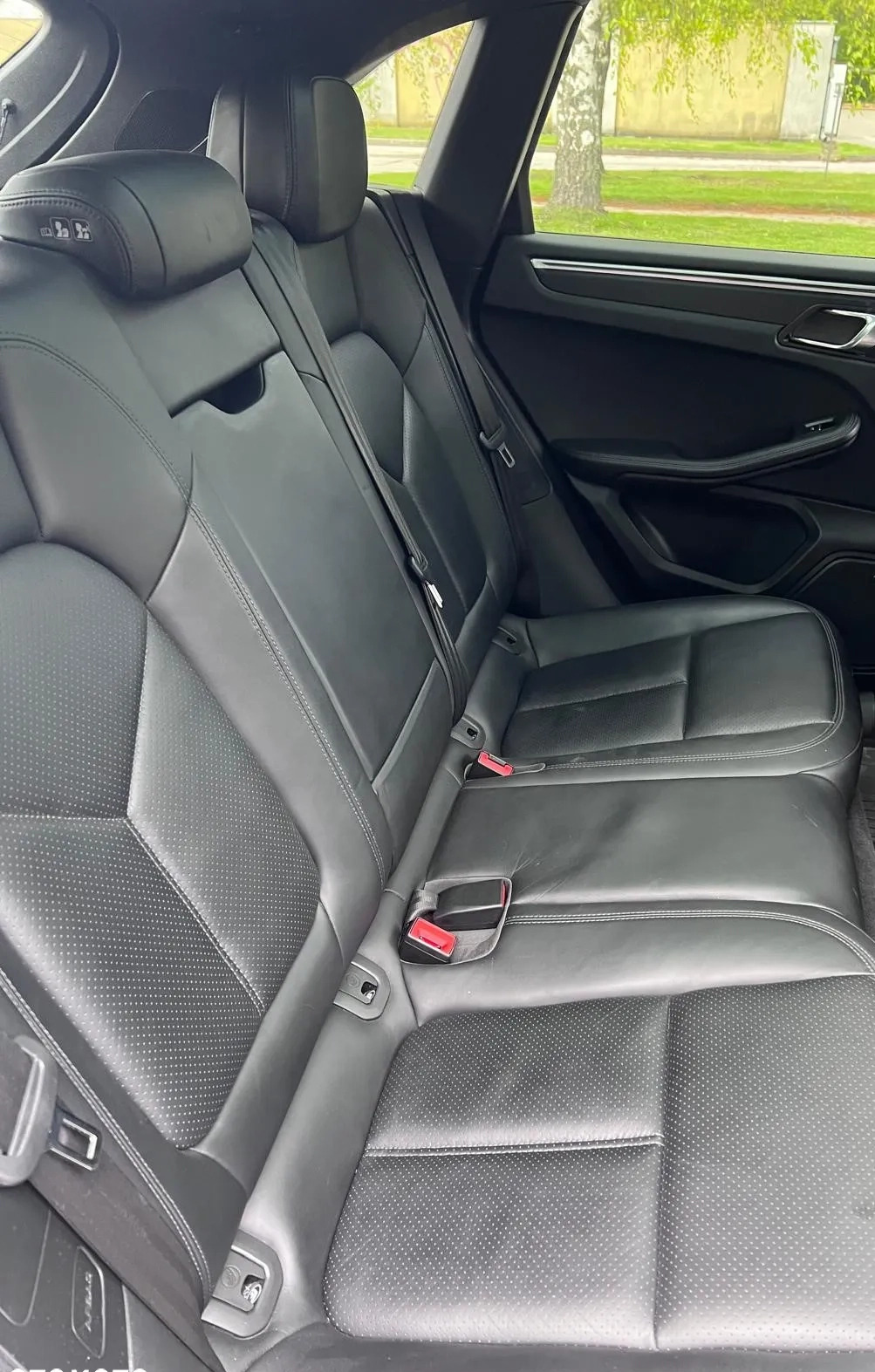Porsche Macan cena 128000 przebieg: 82000, rok produkcji 2016 z Szczecin małe 137